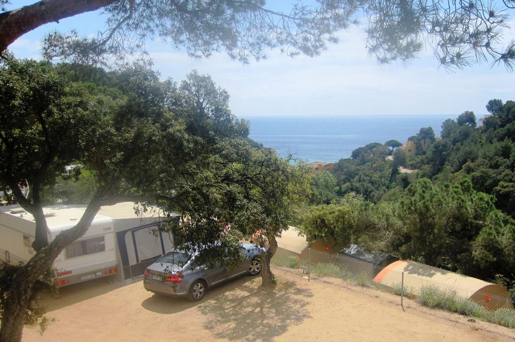 Готель Camping Senia Cala Canyelles Льорет-де-Мар Екстер'єр фото